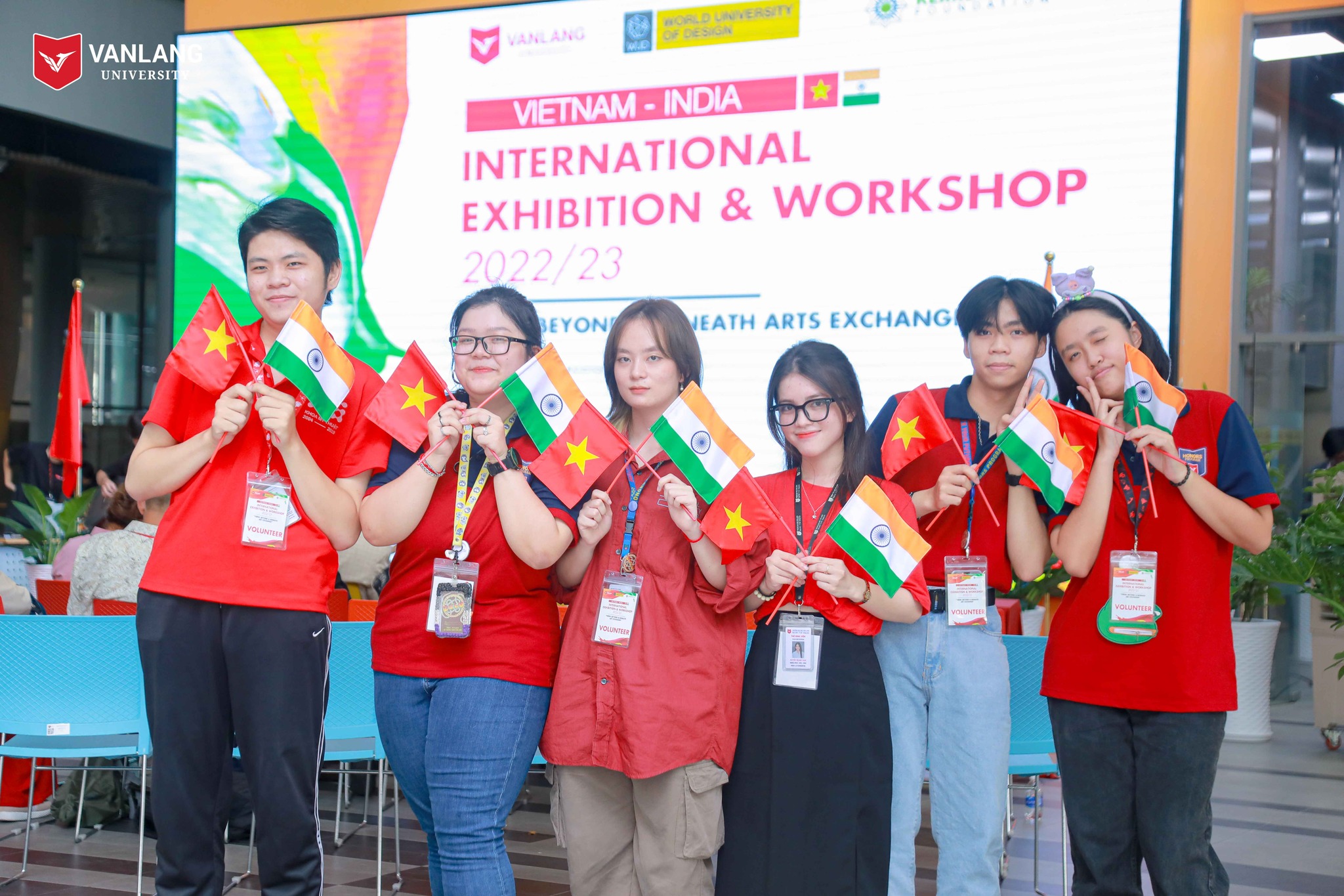 Trường Đại học Văn Lang khai mạc Trại sáng tác giao lưu mỹ thuật Việt Nam - Ấn Độ